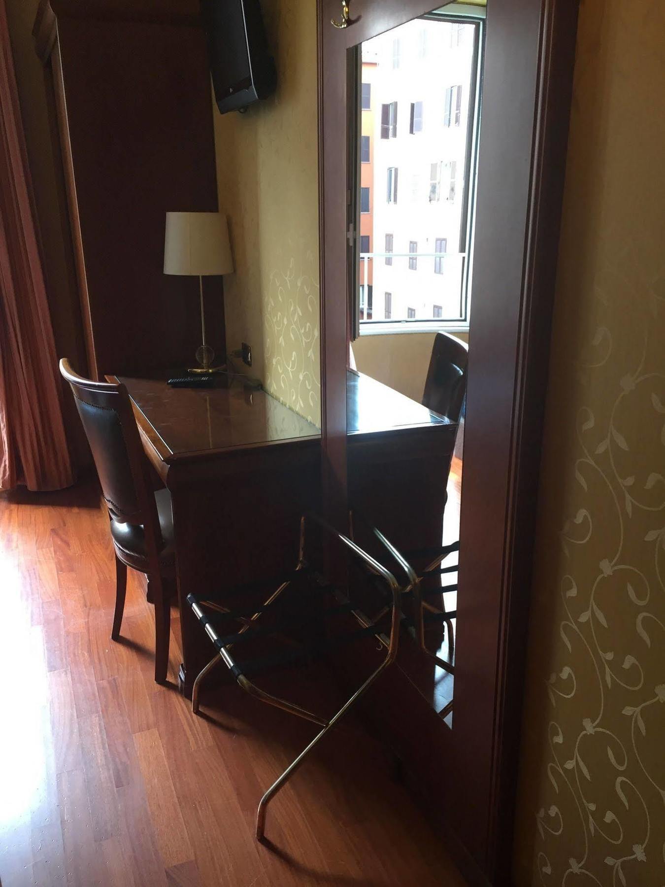 Wonderful In Rome Hotel ภายนอก รูปภาพ