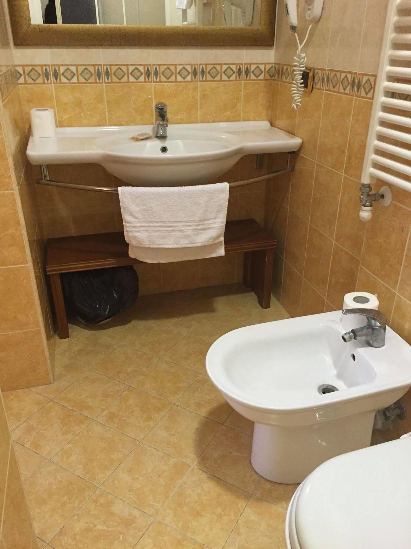 Wonderful In Rome Hotel ภายนอก รูปภาพ